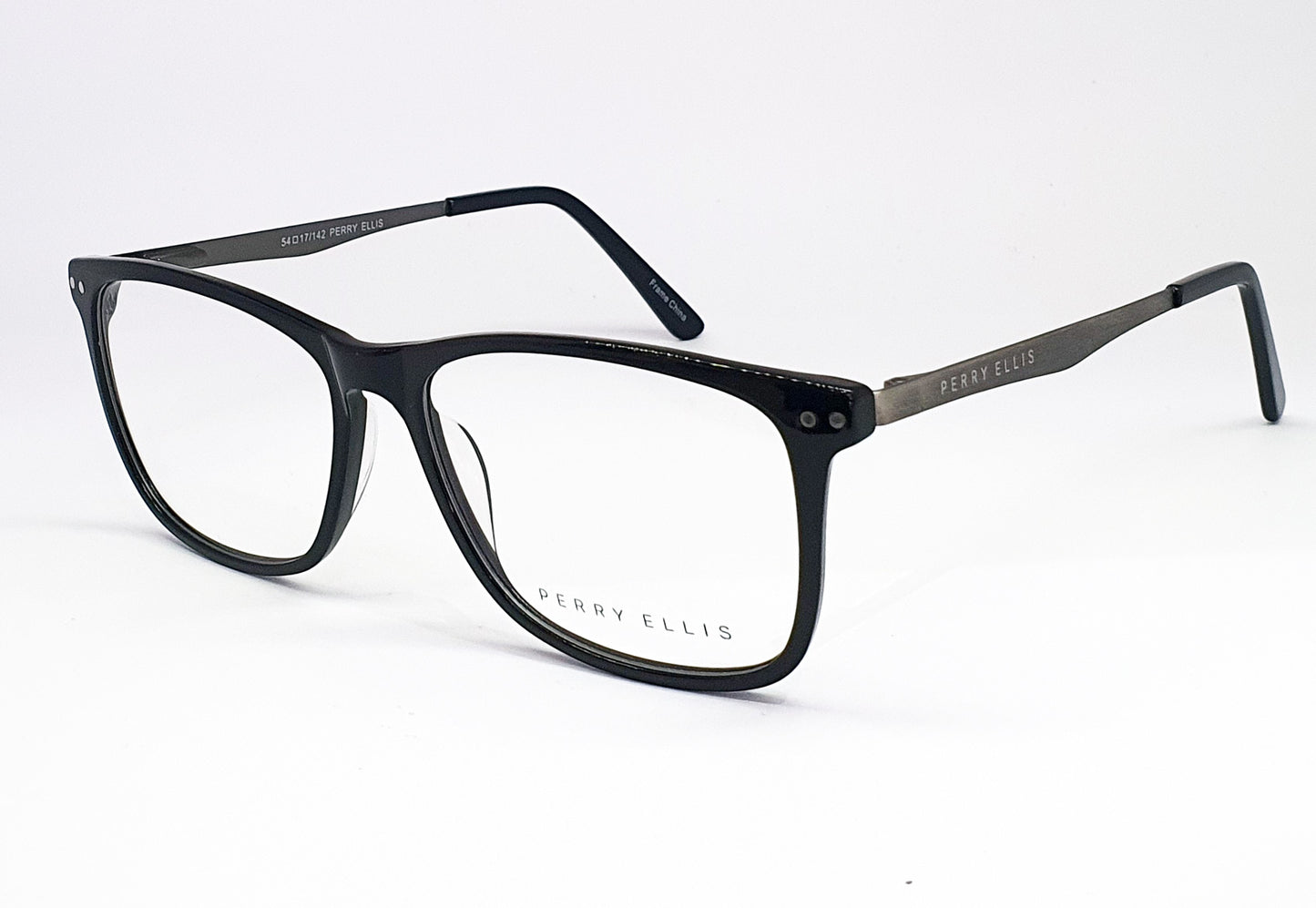Perry Ellis 1535
